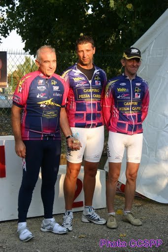 Prix d'quipe pour les 3 moustiquaires.